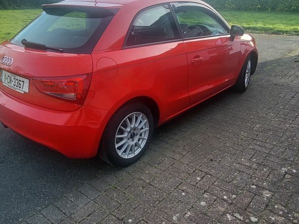 Audi A1 Hatchback, Petrol, 2011, Red