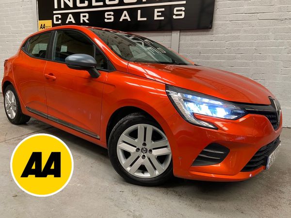 Renault Clio Hatchback, Petrol, 2021, Orange