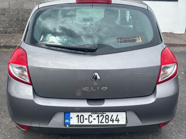Renault Clio Hatchback, Ethanol Petrol, 2010, Grey