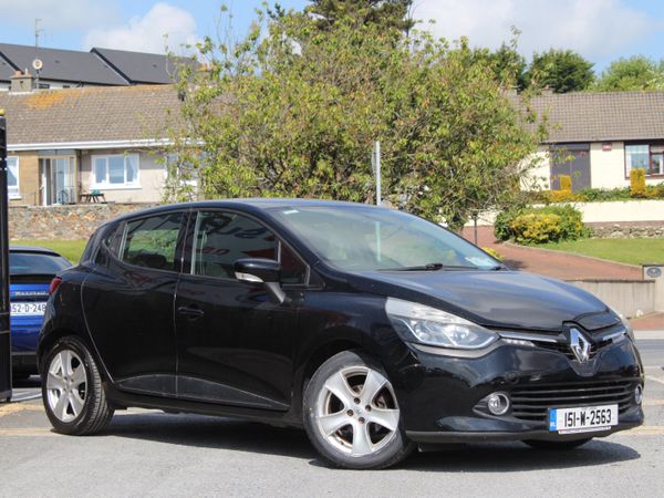 Renault Clio Hatchback, Petrol, 2015, Black