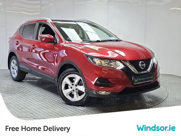 Nissan Qashqai MPV, Petrol, 2019, Red