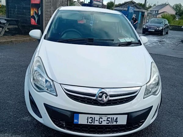 Vauxhall Corsa Hatchback, Petrol, 2013, White