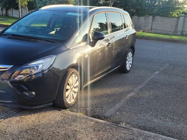 Vauxhall Zafira MPV, Diesel, 2014, Black