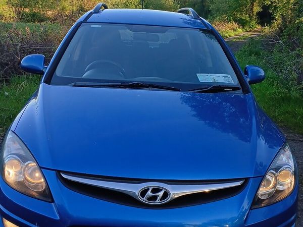 Hyundai i30 Estate, Diesel, 2010, Blue