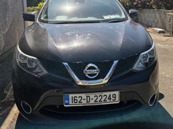 Nissan Qashqai Hatchback, Petrol, 2016, Black
