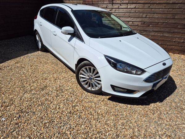 Ford Focus Hatchback, Diesel, 2016, White