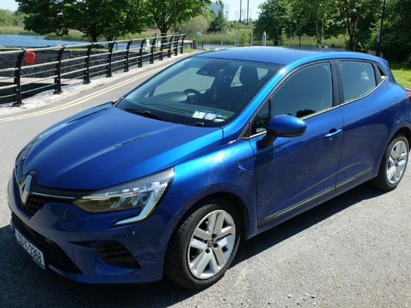 Renault Clio Hatchback, Petrol, 2022, Blue