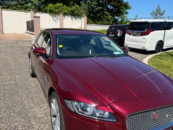 Jaguar XF Saloon, Diesel, 2016, Red