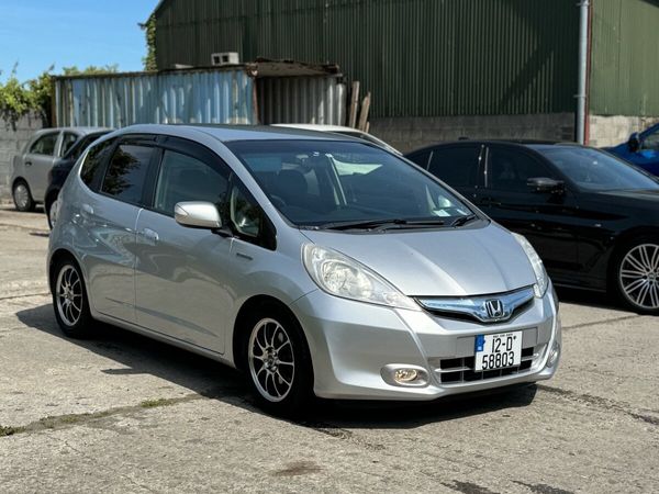 Honda Fit Hatchback, Petrol Hybrid, 2012, Silver
