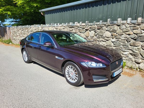 Jaguar XF Saloon, Diesel, 2016, Red