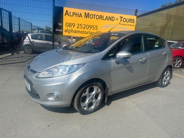 Ford Fiesta Hatchback, Petrol, 2011, Silver