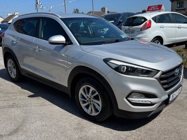Hyundai Tucson SUV, Diesel, 2016, Silver