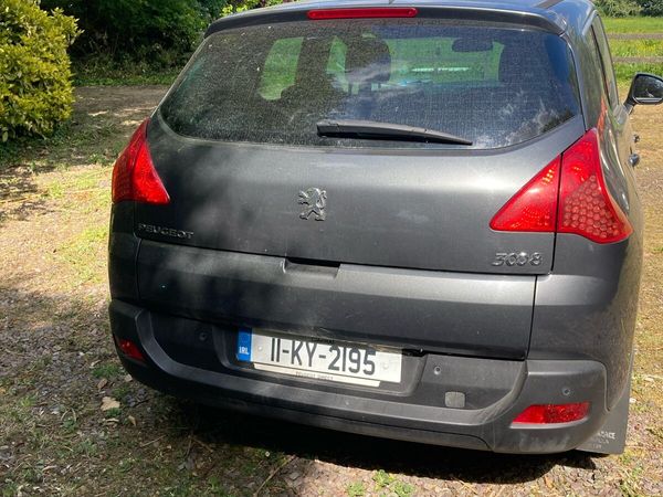 Peugeot 3008 MPV, Diesel, 2011, Grey
