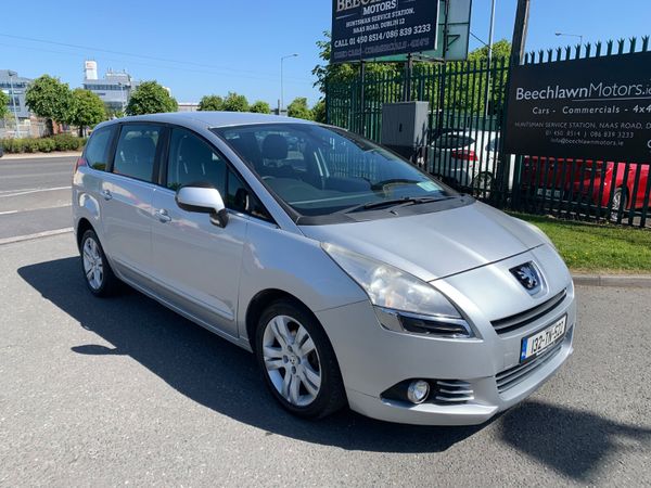 Peugeot 5008 MPV, Diesel, 2013, Silver