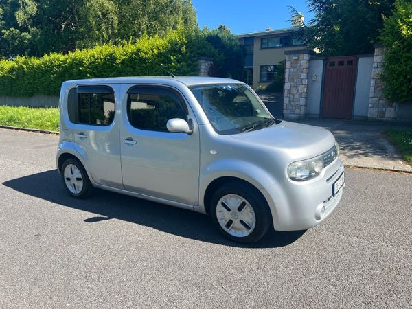 Nissan Cube MPV, Petrol, 2013, Silver