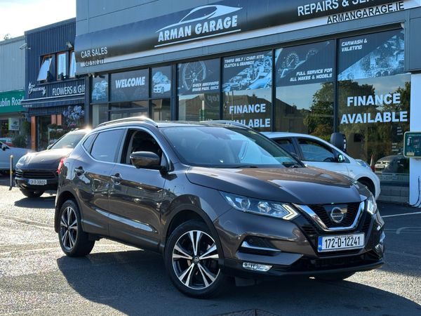 Nissan Qashqai SUV, Diesel, 2017, Brown