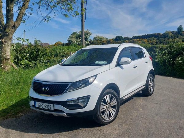 Kia Sportage SUV, Diesel, 2015, White