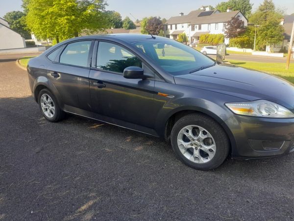 Ford Mondeo Hatchback, Diesel, 2010, Grey