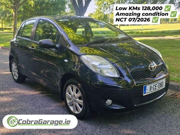 Toyota Yaris Hatchback, Petrol, 2011, Black