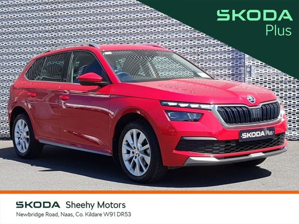 Skoda Kamiq Hatchback, Petrol, 2022, Red