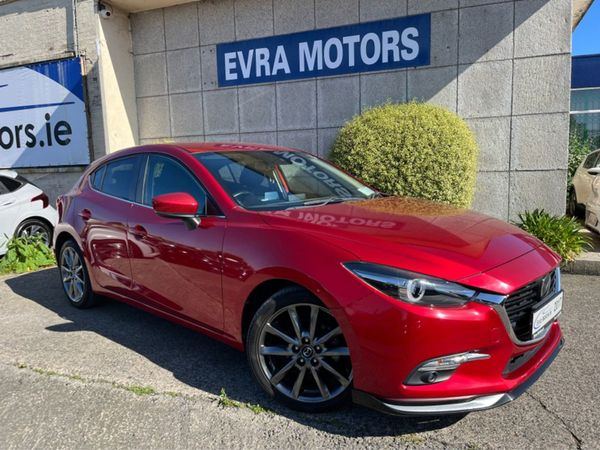 Mazda Other Hatchback, Petrol, 2017, Red