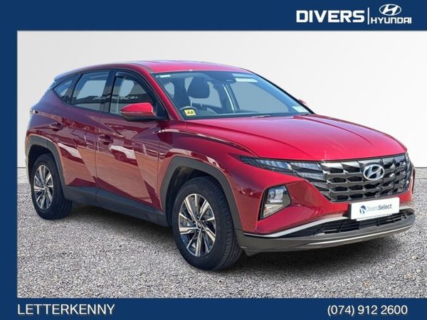 Hyundai Tucson MPV, Petrol Hybrid, 2023, Red
