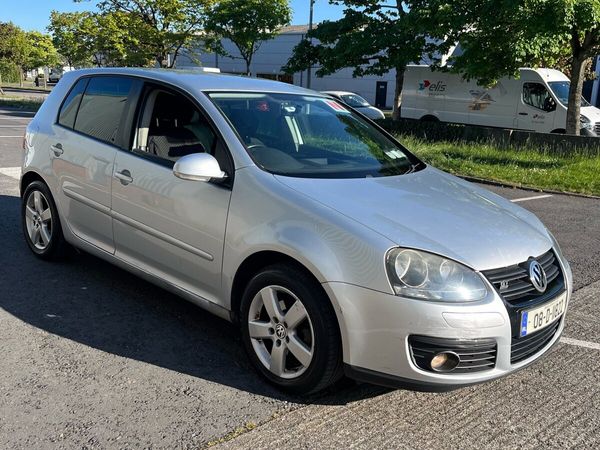 Volkswagen Golf Hatchback, Petrol, 2008, Silver