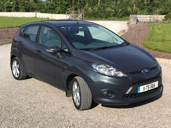 Ford Fiesta Hatchback, Diesel, 2011, Blue
