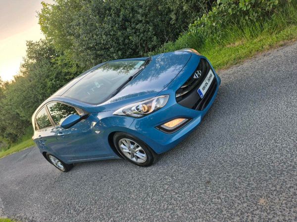 Hyundai i30 Hatchback, Diesel, 2015, Blue