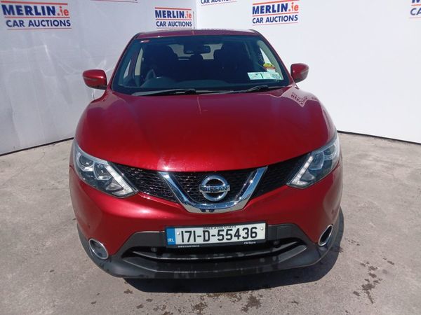 Nissan Qashqai Hatchback, Petrol, 2017, Red