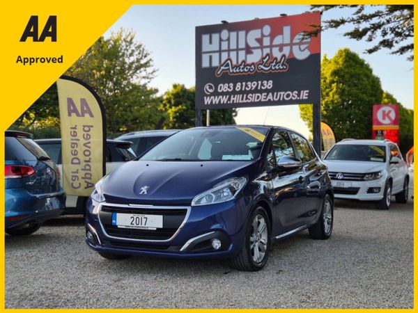 Peugeot 208 Hatchback, Petrol, 2017, Blue
