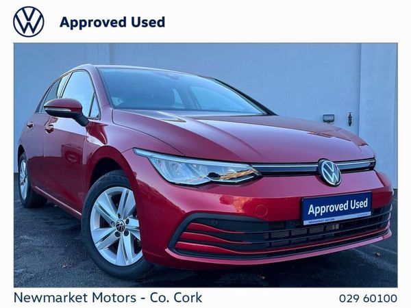 Volkswagen Golf Hatchback, Petrol, 2022, Red