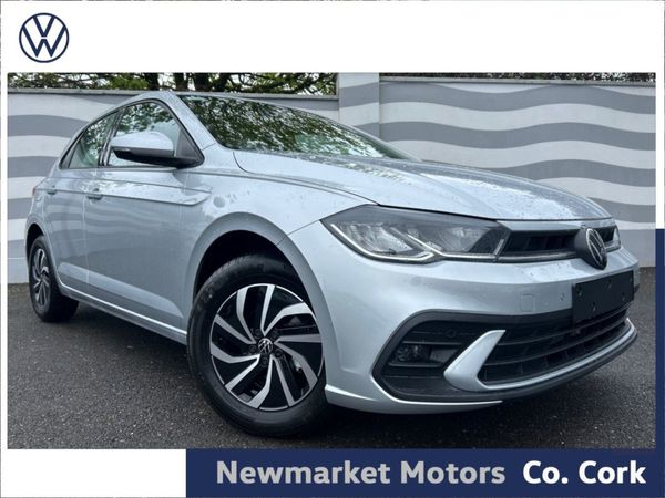 Volkswagen Polo Hatchback, Petrol, 2025, Silver