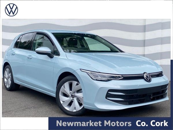 Volkswagen Golf Hatchback, Petrol, 2025, Blue
