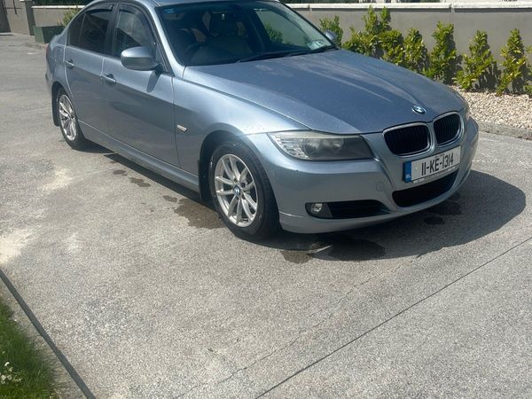 BMW 3-Series Saloon, Diesel, 2011, Blue