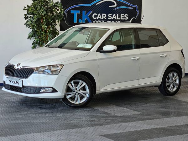 Skoda Fabia Hatchback, Petrol, 2019, White