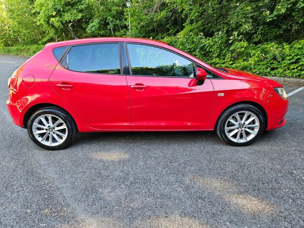 SEAT Ibiza MPV, Petrol, 2016, Red