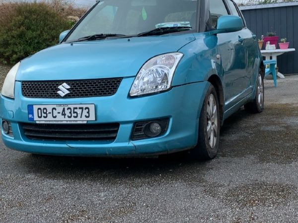 Suzuki Swift Hatchback, Diesel, 2009, Blue