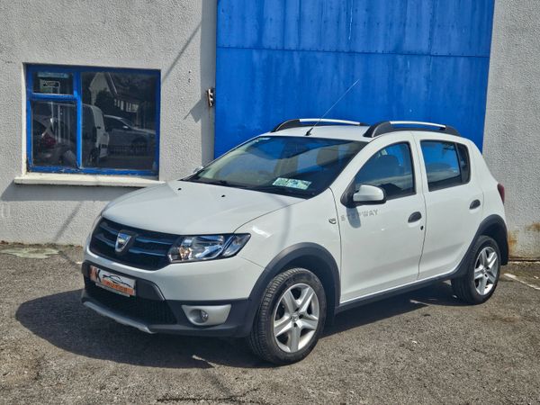 Dacia Sandero Stepway Hatchback, Diesel, 2016, White