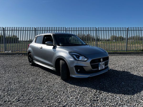 Suzuki Swift Hatchback, Petrol, 2019, Silver