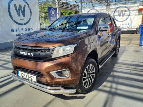 Nissan Navara SUV, Diesel, 2016, Bronze