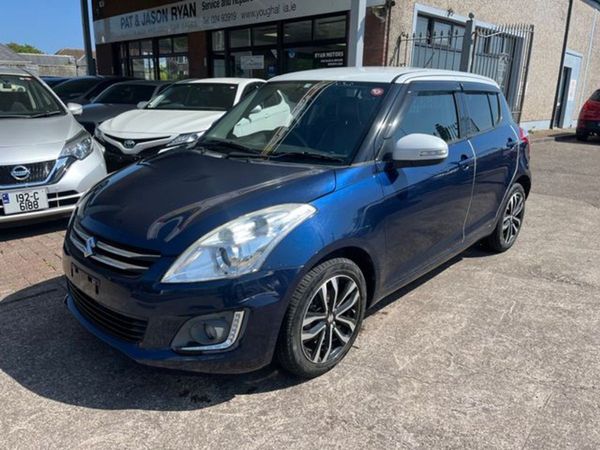 Suzuki Swift Hatchback, Petrol, 2015, Blue