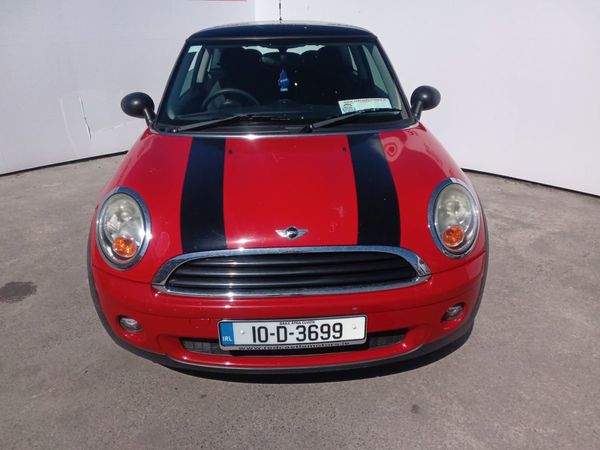 Mini First Hatchback, Petrol, 2010, Red