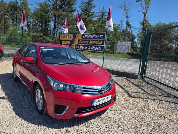 Toyota Corolla Saloon, Diesel, 2016, Red