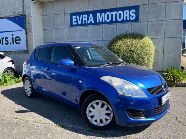 Suzuki Swift Hatchback, Petrol, 2012, Blue