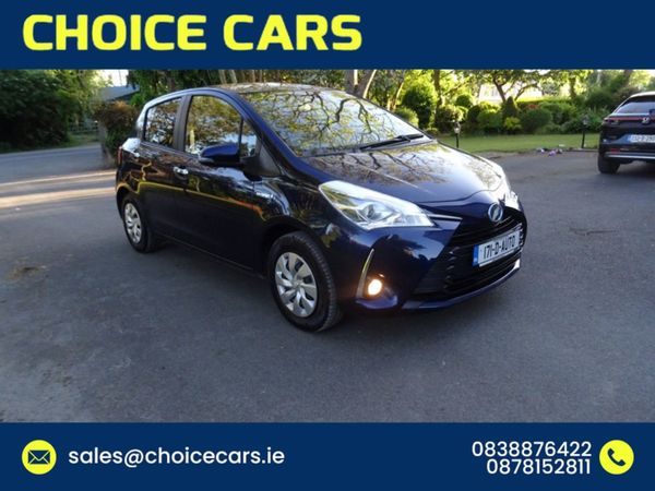 Toyota Yaris Hatchback, Hybrid, 2017, Blue