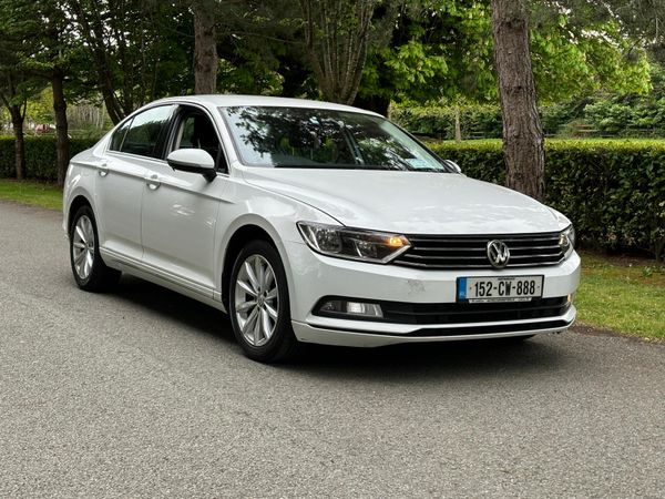 Volkswagen Passat Saloon, Diesel, 2015, White