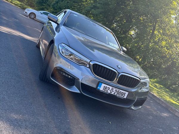 BMW 5-Series Saloon, Petrol Plug-in Hybrid, 2018, Blue