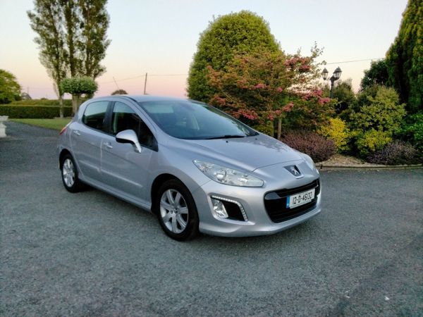 Peugeot 308 Hatchback, Diesel, 2012, Silver