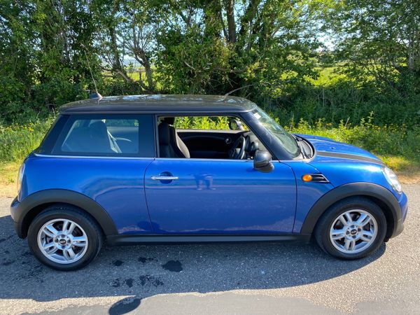Mini Cooper Hatchback, Diesel, 2013, Blue